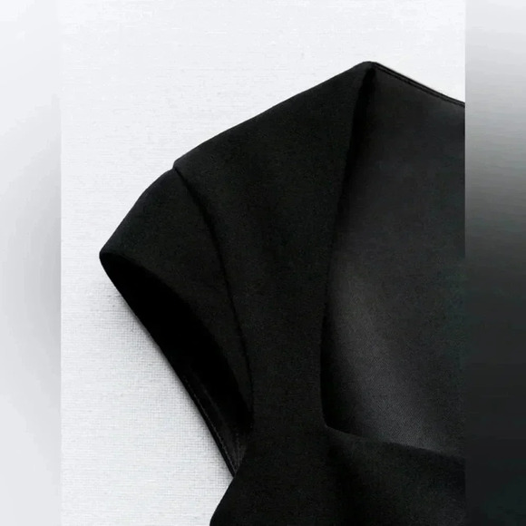 NWT ZARA SHORT JUMPSUIT WITH TIE - Picture 6 of 7